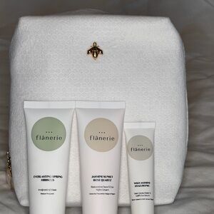 Skincare Set - White and Cream